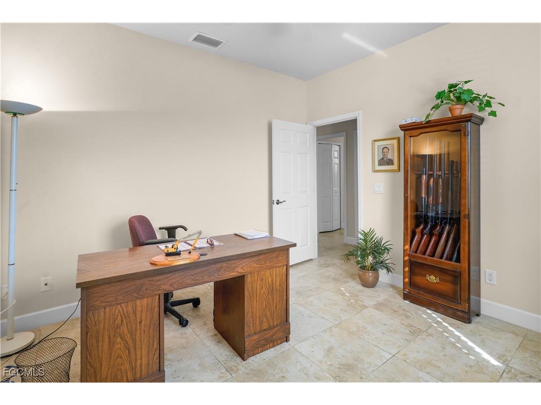 6430 P G A Drive North Fort Myers FL 33917 2025019979 image37