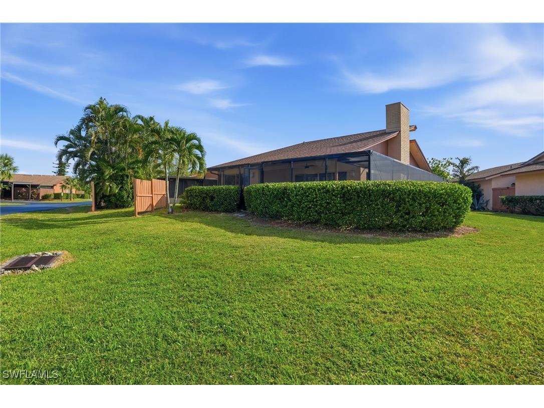 6431 Royal Woods Drive Fort Myers FL 33908 225079768 image2