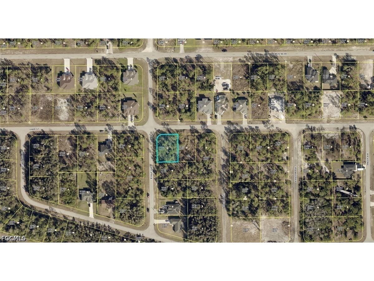 644 Ladd Street Lehigh Acres FL 33974 2026029461 image2