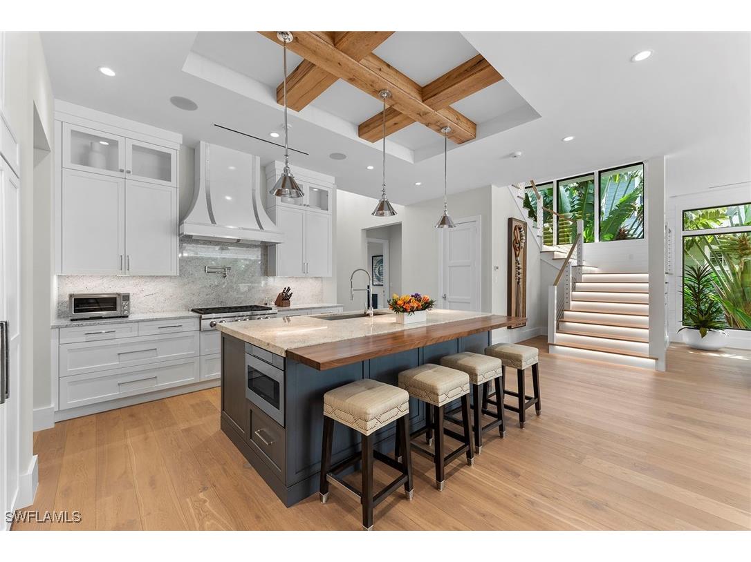 644 W Lake Drive Naples FL 34102 225073095 image10