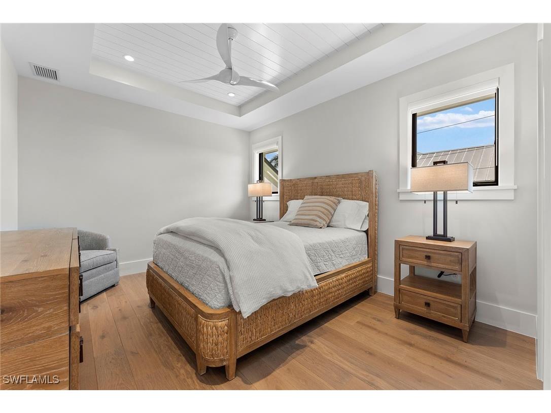 644 W Lake Drive Naples FL 34102 225073095 image30