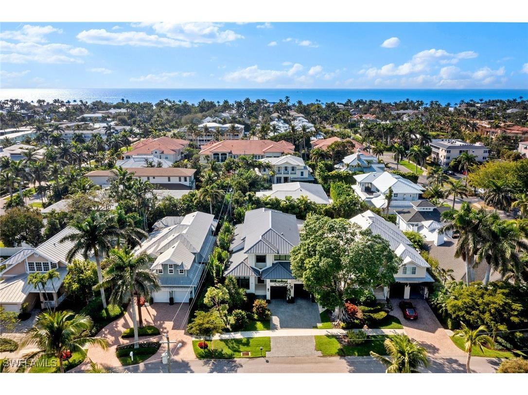 644 W Lake Drive Naples FL 34102 225073095 image38