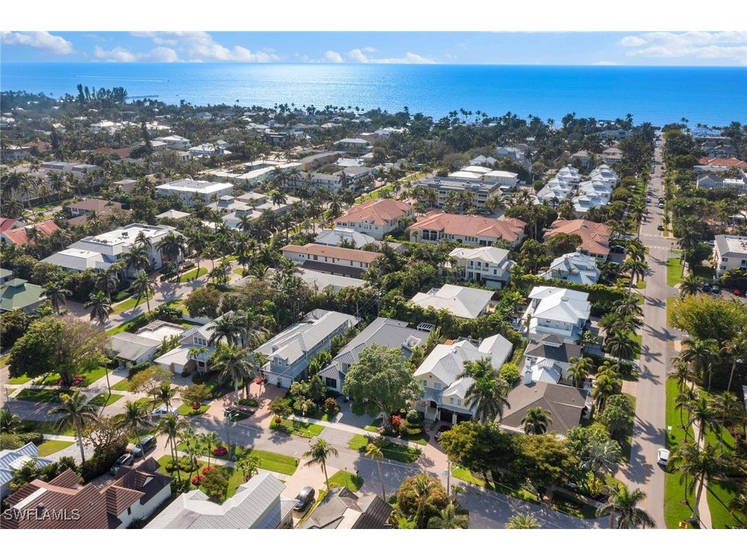 644 W Lake Drive Naples FL 34102 225073095 image39