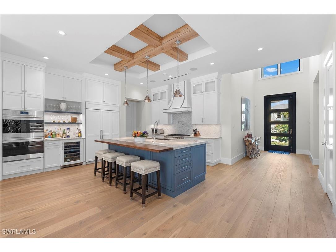 644 W Lake Drive Naples FL 34102 225073095 image9