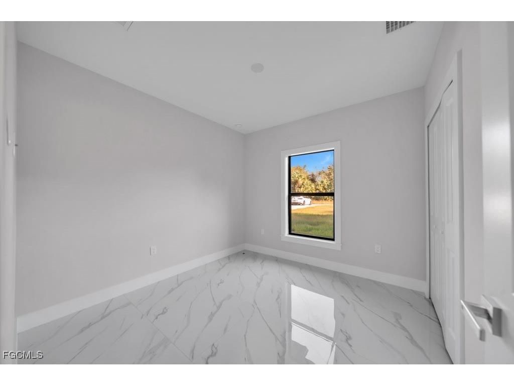 644 Woodcrest Drive Lehigh Acres FL 33972 2025020729 image15