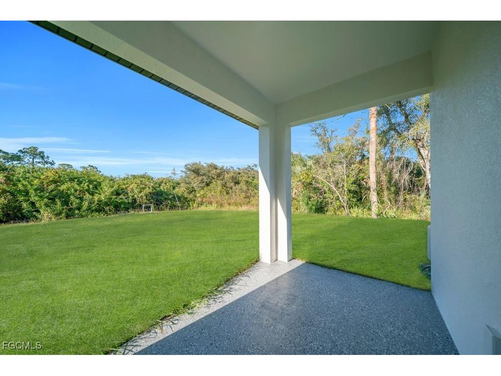 644 Woodcrest Drive Lehigh Acres FL 33972 2025020729 image26