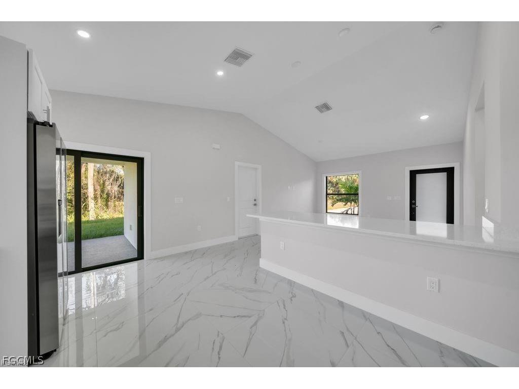 644 Woodcrest Drive Lehigh Acres FL 33972 2026013565 image9