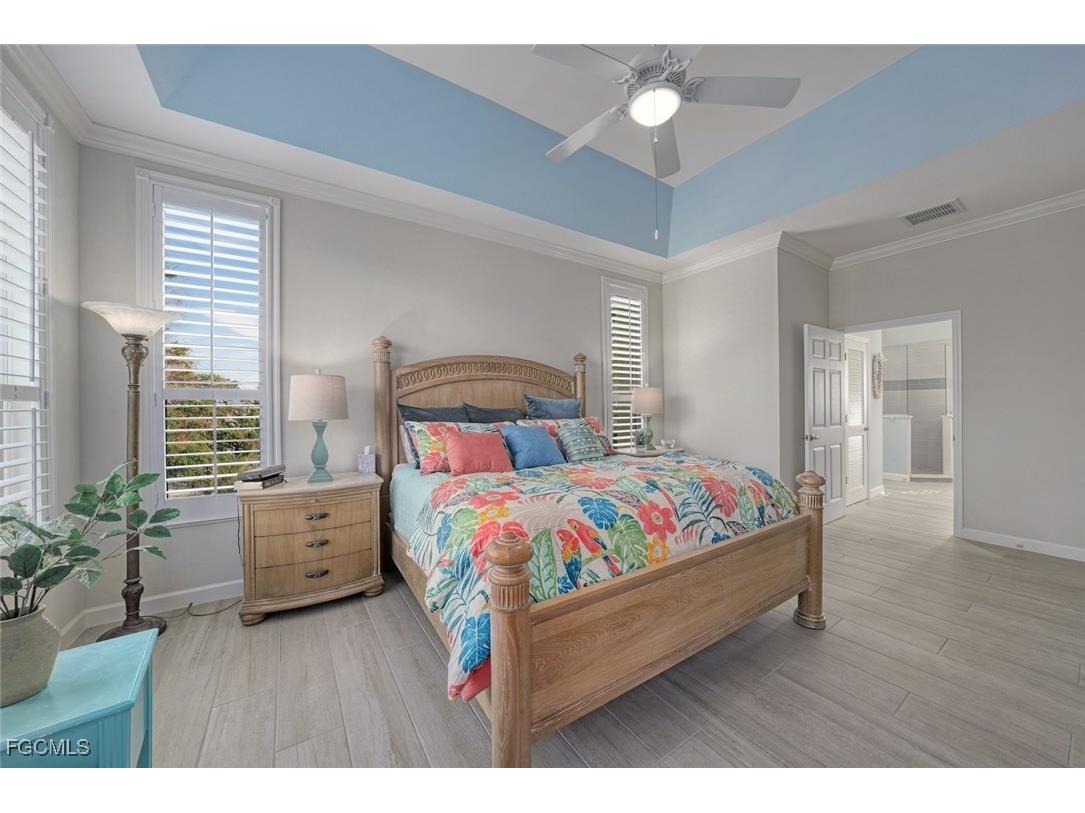 6440 Pine Avenue Sanibel FL 33957 2025011114 image23