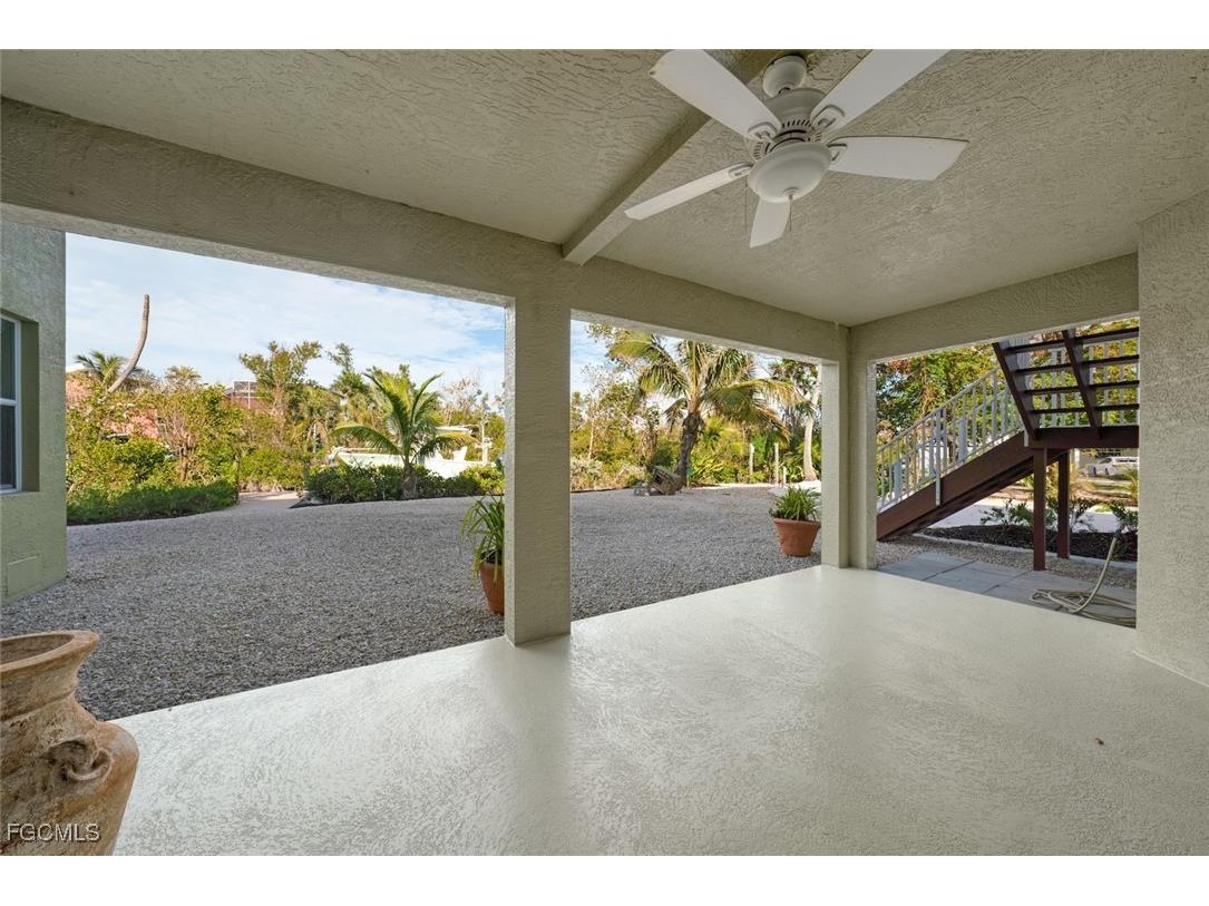 6440 Pine Avenue Sanibel FL 33957 2025011114 image46
