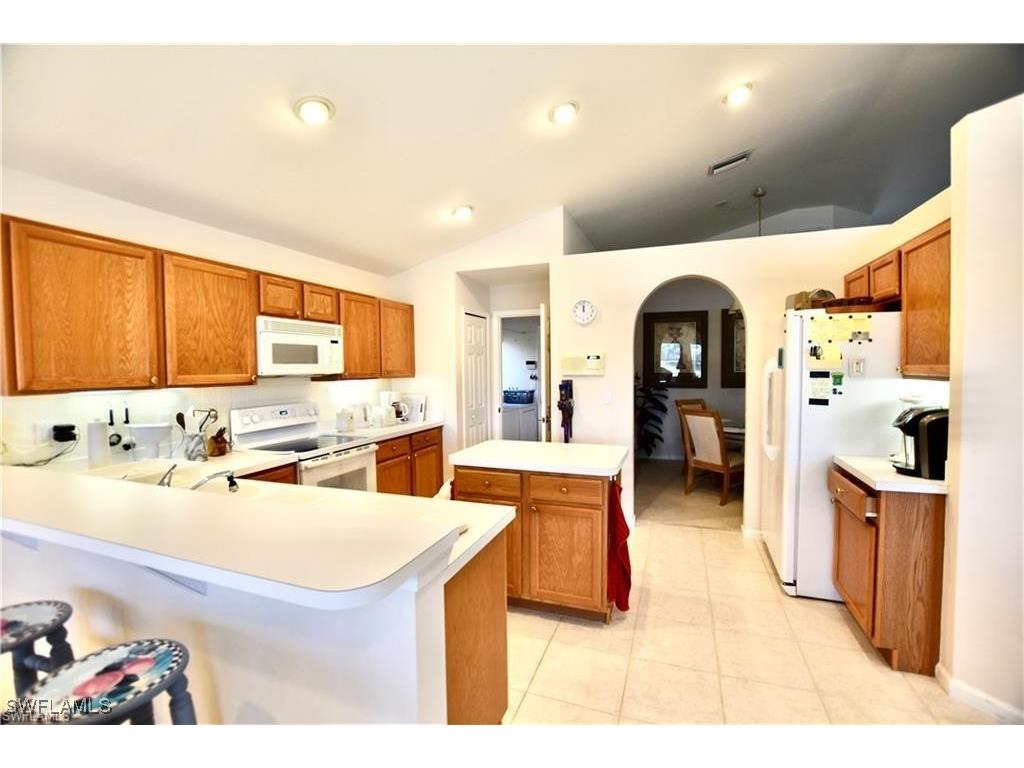 6444 Autumn Woods Boulevard Naples FL 34109 226001676 image8