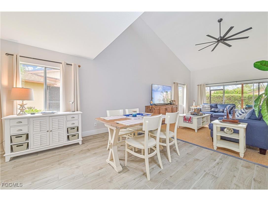 6449 Royal Woods Drive Fort Myers FL 33908 2025018160 image14