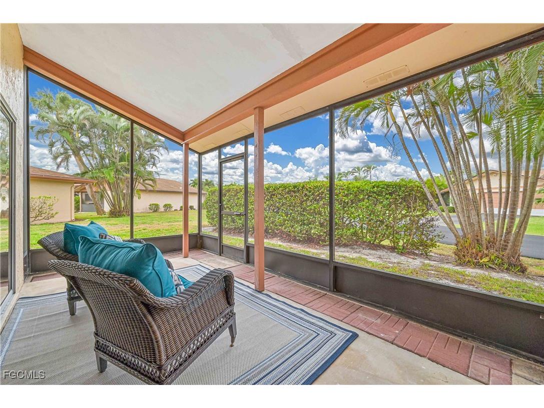 6449 Royal Woods Drive Fort Myers FL 33908 2025018160 image25