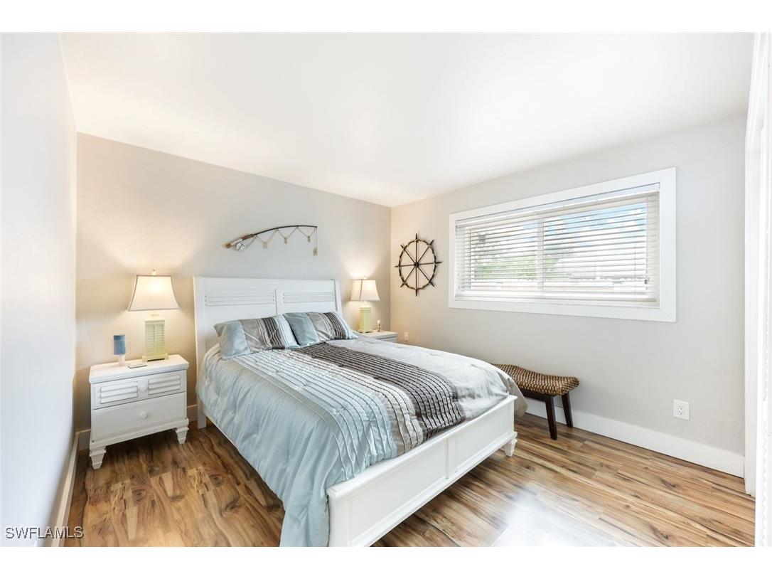 645 101st Avenue N Naples FL 34108 225083843 image12