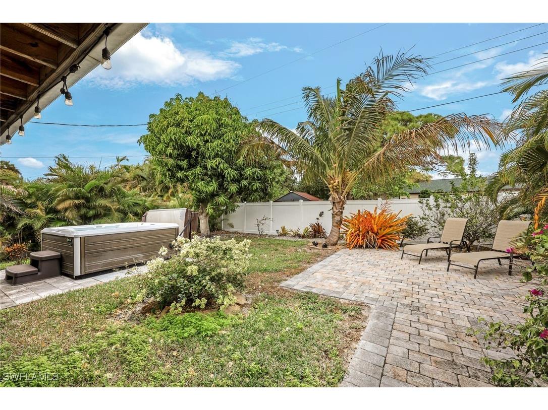 645 101st Avenue N Naples FL 34108 225083843 image17