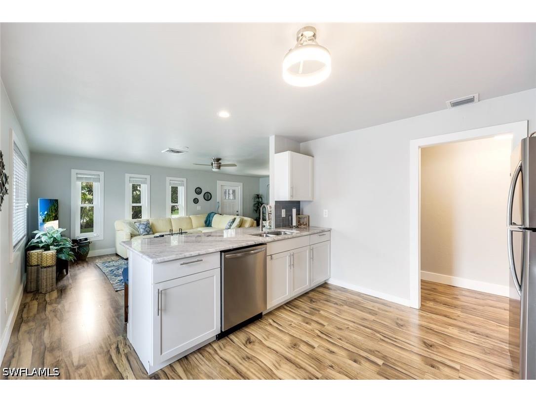 645 101st Avenue N Naples FL 34108 226024798 image10