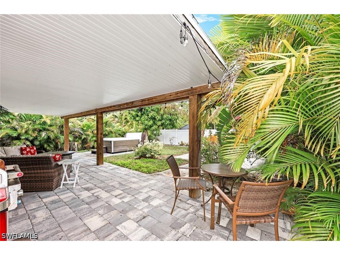 645 101st Avenue N Naples FL 34108 226024798 image17