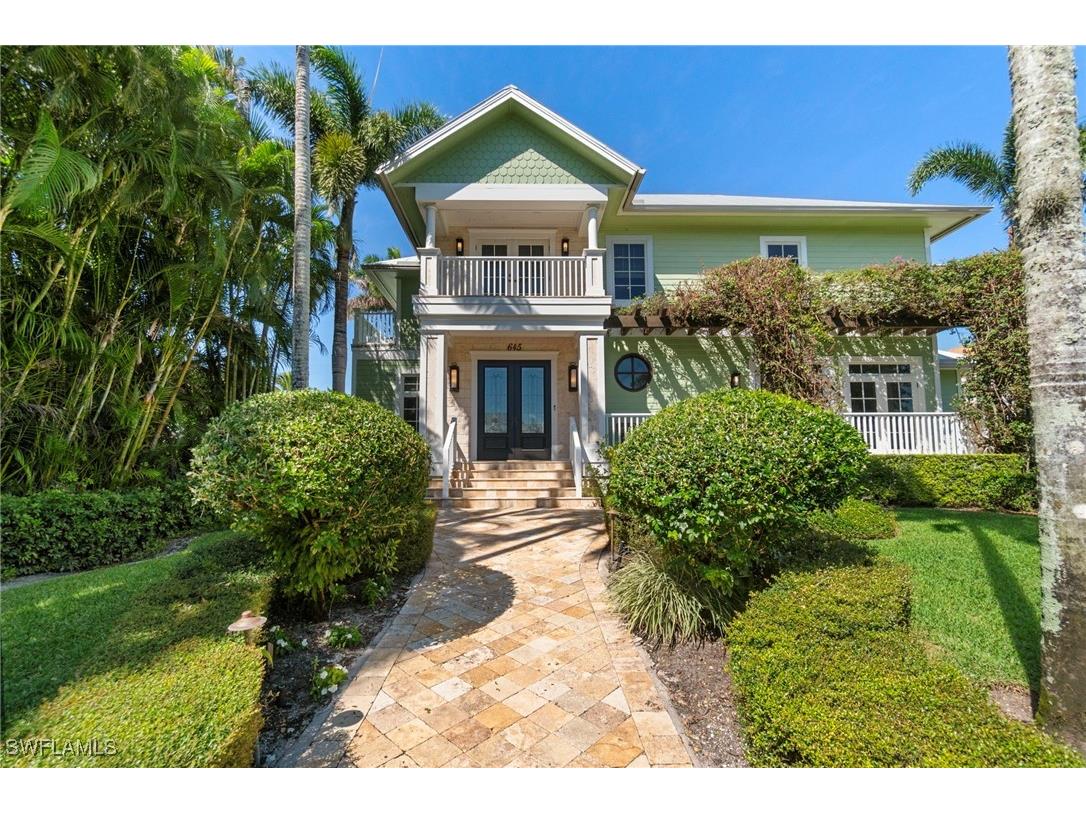 645 Broad Avenue S Naples FL 34102 225076664 image1