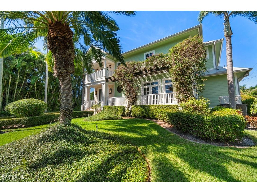 645 Broad Avenue S Naples FL 34102 225076664 image2