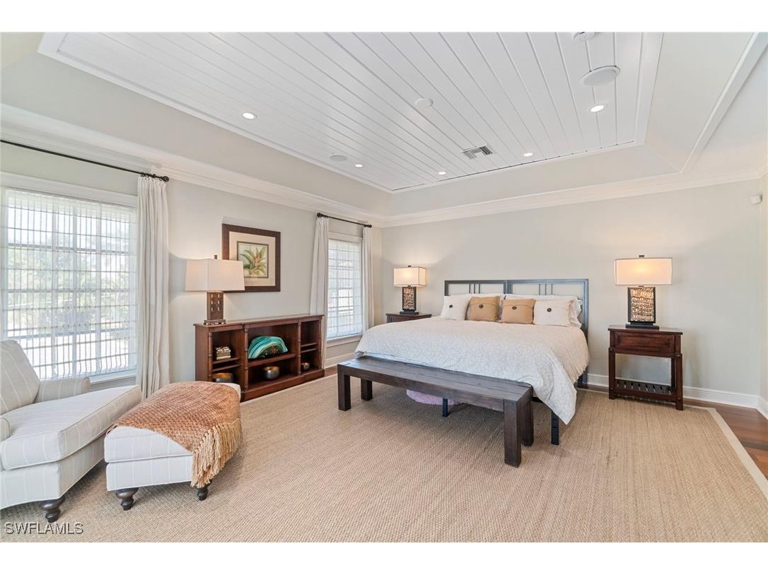 645 Broad Avenue S Naples FL 34102 225076664 image25