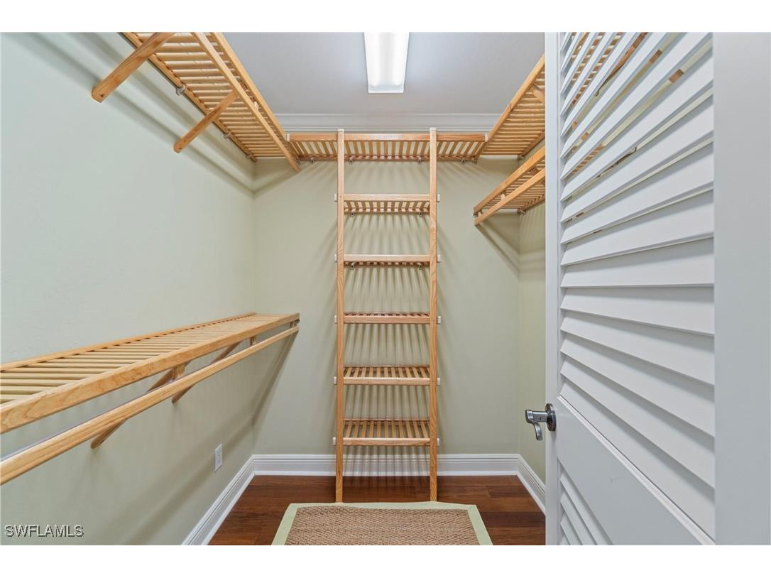 645 Broad Avenue S Naples FL 34102 225076664 image30