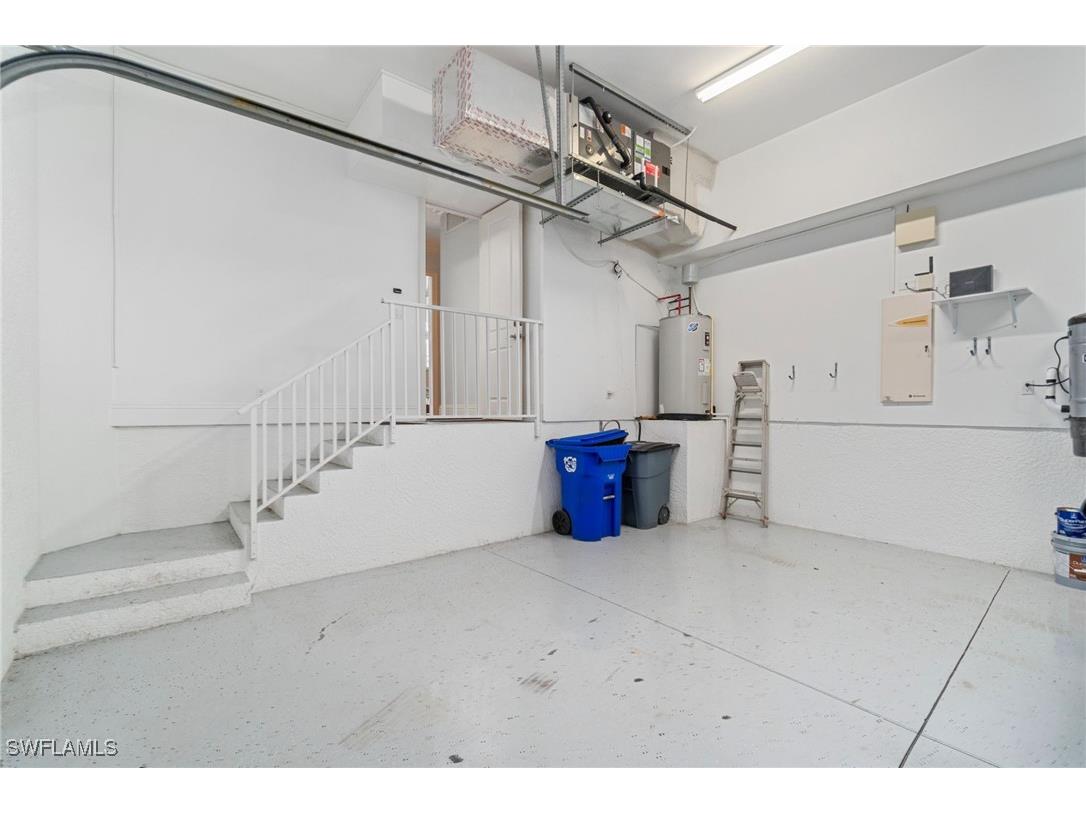 645 Broad Avenue S Naples FL 34102 225076664 image39