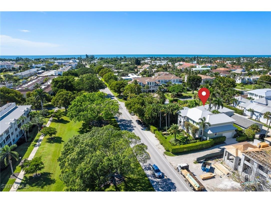 645 Broad Avenue S Naples FL 34102 225076664 image50