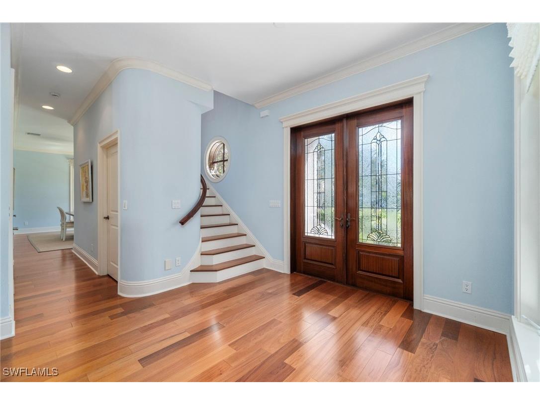 645 Broad Avenue S Naples FL 34102 225076664 image7