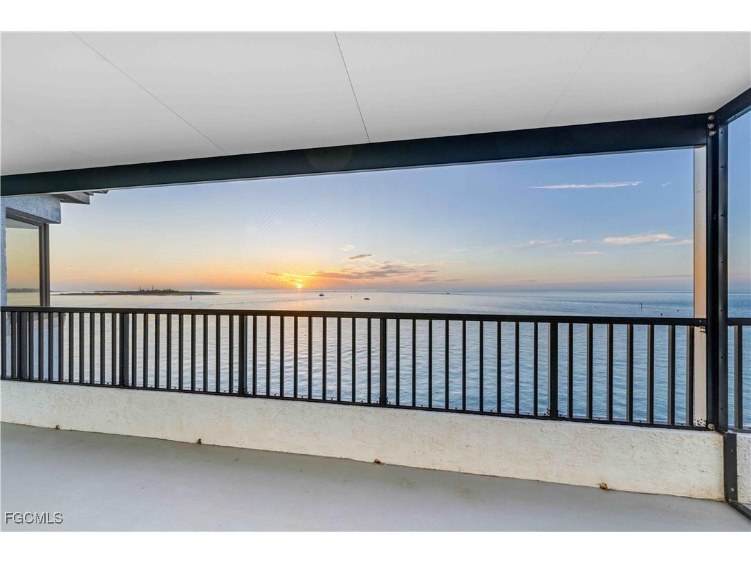 645 La Peninsula Boulevard #645 Naples FL 34113 2025006552 image10