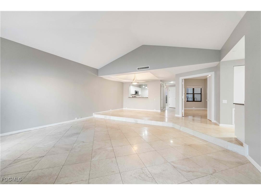 645 La Peninsula Boulevard #645 Naples FL 34113 2025006552 image12