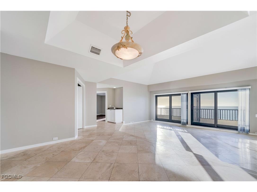 645 La Peninsula Boulevard #645 Naples FL 34113 2025006552 image19