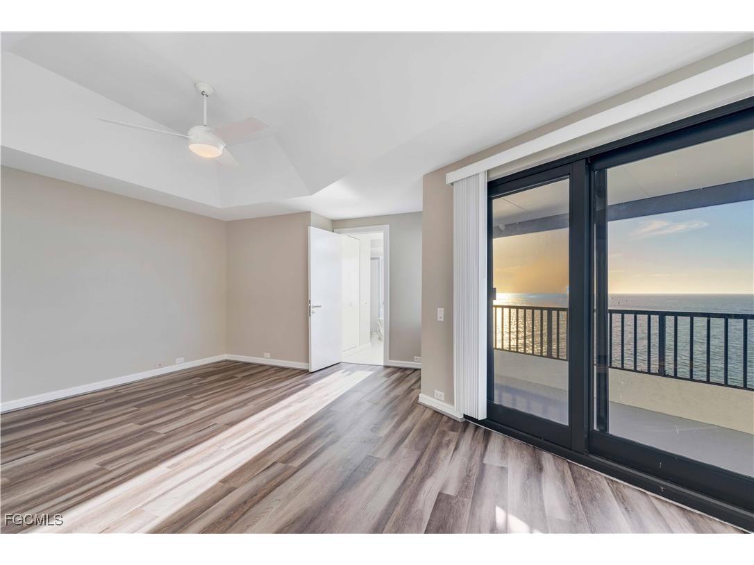 645 La Peninsula Boulevard #645 Naples FL 34113 2025006552 image22