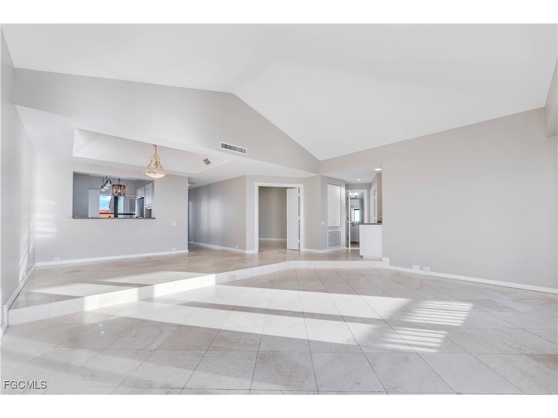 645 La Peninsula Boulevard #645 Naples FL 34113 2025006552 image30