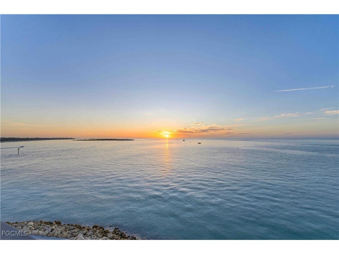 645 La Peninsula Boulevard #645 Naples FL 34113 2025006552 image42