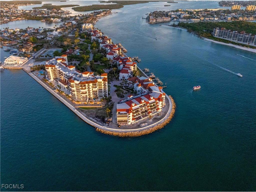 645 La Peninsula Boulevard #645 Naples FL 34113 2025006552 image46