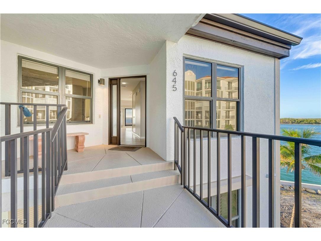 645 La Peninsula Boulevard #645 Naples FL 34113 2025006552 image5