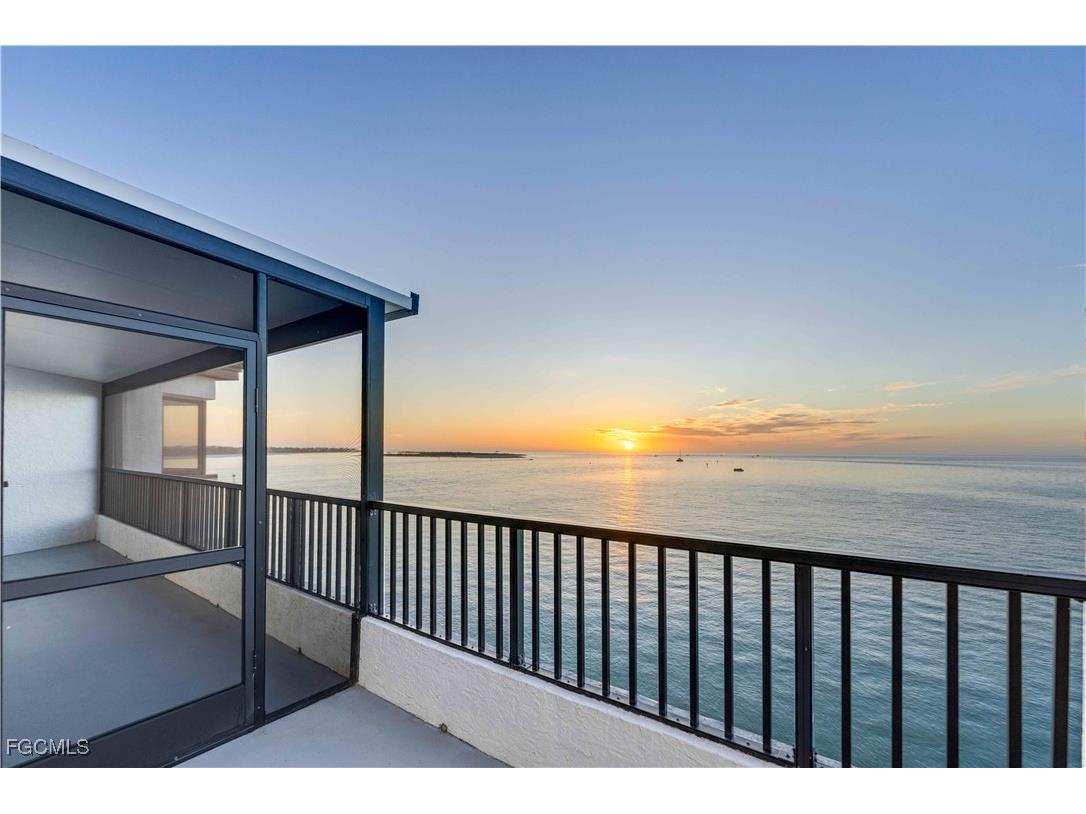 645 La Peninsula Boulevard #645 Naples FL 34113 2025006552 image9