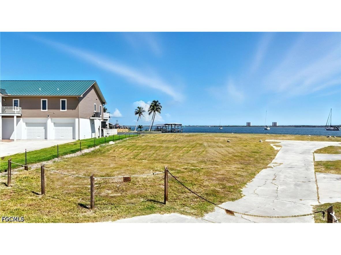 645 Matanzas Court Fort Myers Beach FL 33931 2026018662 image11