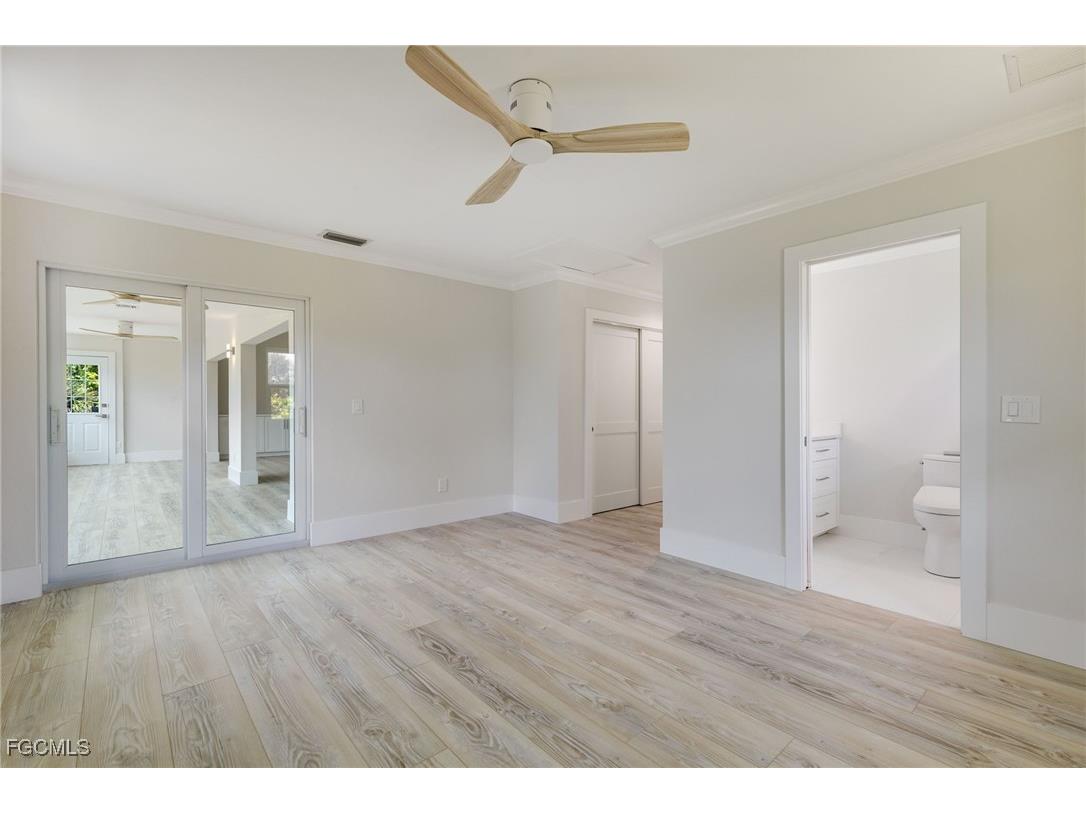 645 Oliva Street Sanibel FL 33957 2025010106 image21