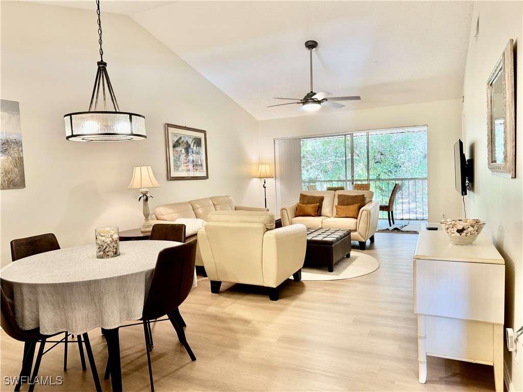 645 Squire Court #202 Naples FL 34104 225079855 image20