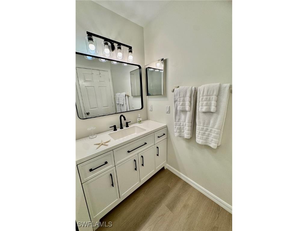645 Squire Court #202 Naples FL 34104 225079855 image27