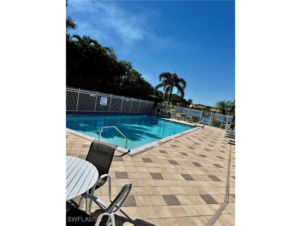 645 Squire Court #202 Naples FL 34104 225079855 image34