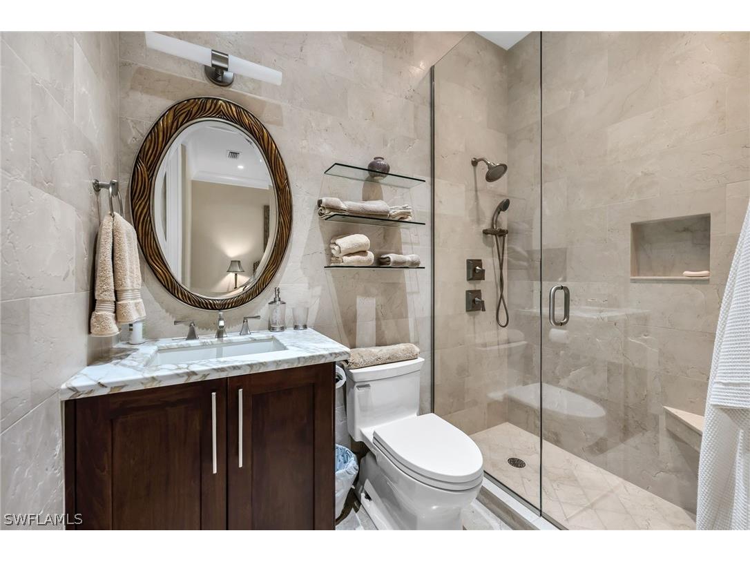 645 Via Mezner #804 Naples FL 34108 226012320 image20