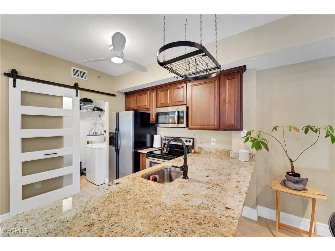 6450 Aragon Way #202 Fort Myers FL 33966 2025021531 image16