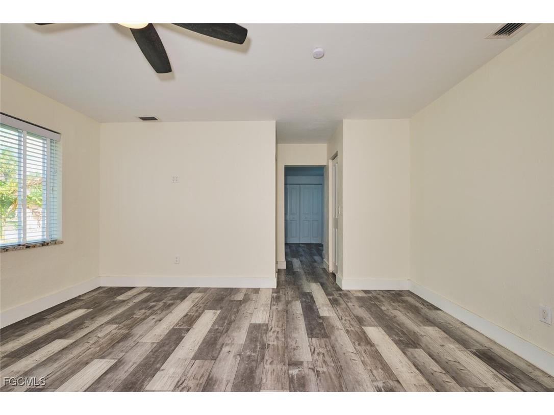 6451 Adelphi Circle Fort Myers FL 33919 2025022036 image12