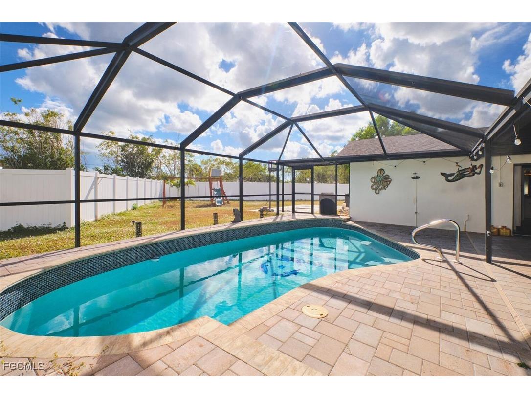 6451 Adelphi Circle Fort Myers FL 33919 2025022036 image26