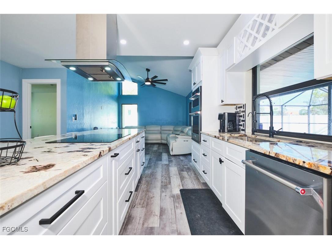 6451 Adelphi Circle Fort Myers FL 33919 2025022036 image6