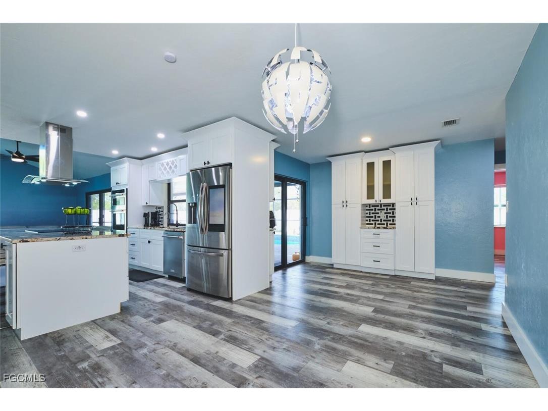 6451 Adelphi Circle Fort Myers FL 33919 2025022036 image7