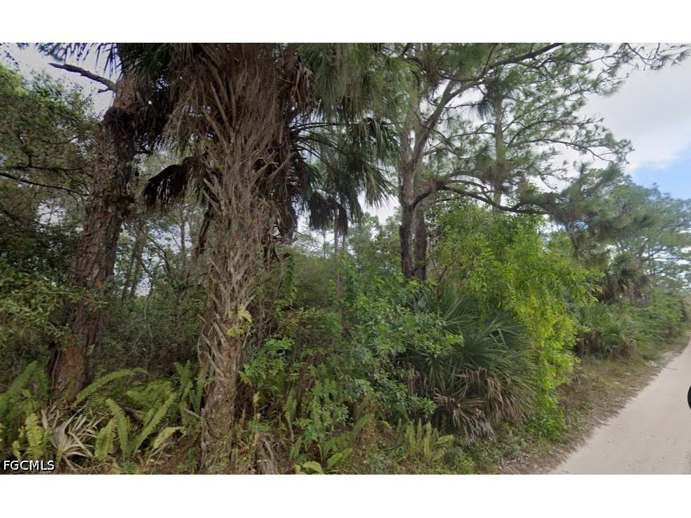 6451 Longhorn Trail Fort Myers FL 33905 2026027482 image1