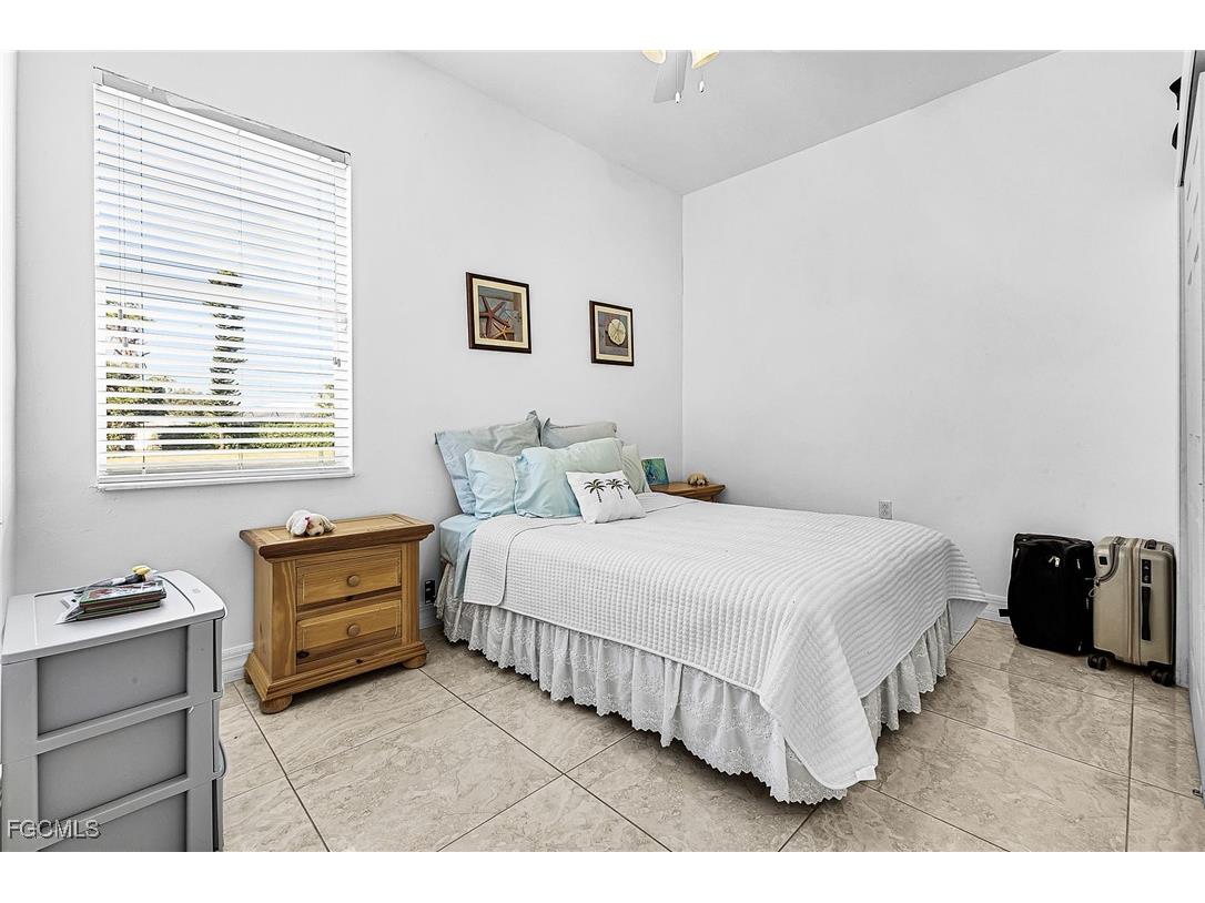 6451 River Club Court North Fort Myers FL 33917 2025025557 image24