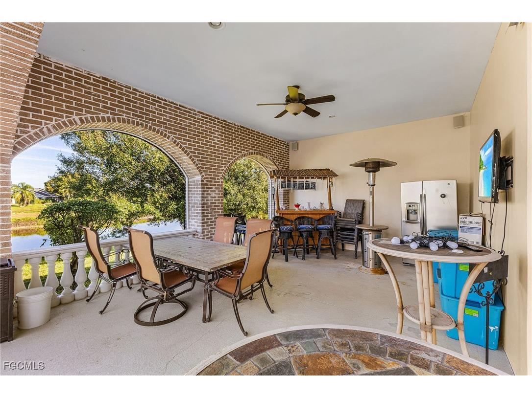 6451 River Club Court North Fort Myers FL 33917 2025025557 image7